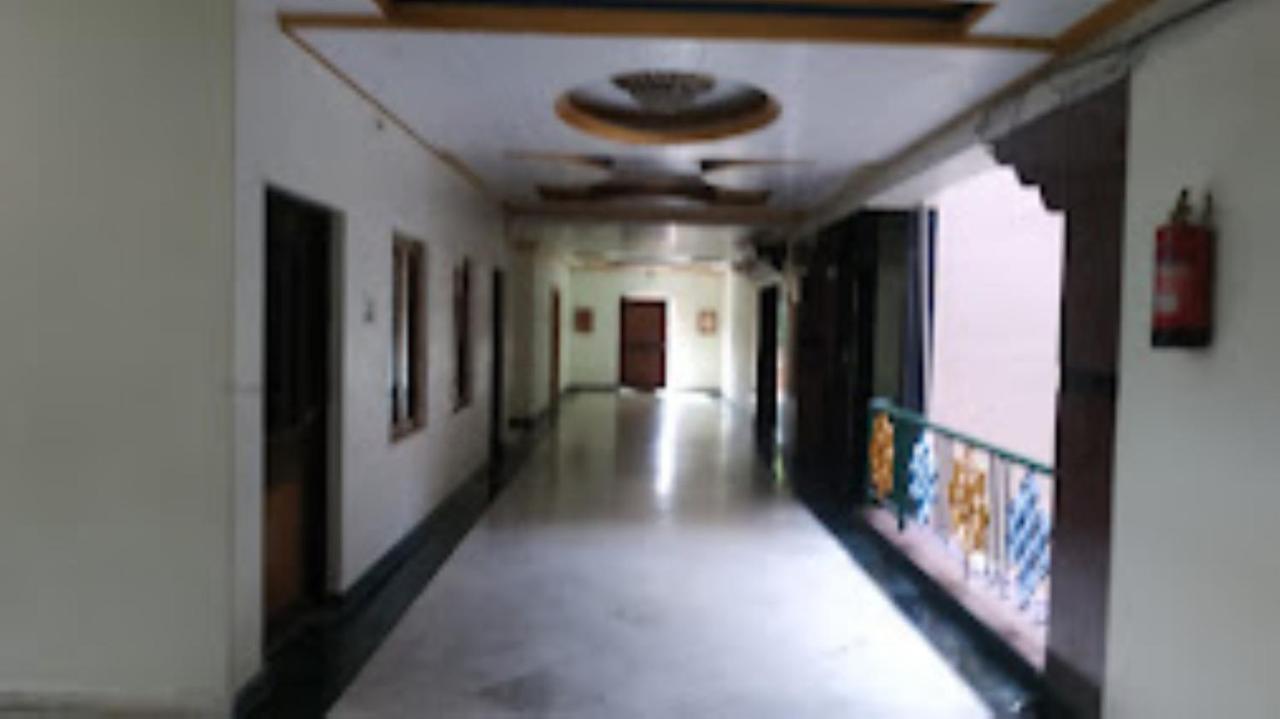 Hotel Mahayana Bodh-Gajá Kültér fotó